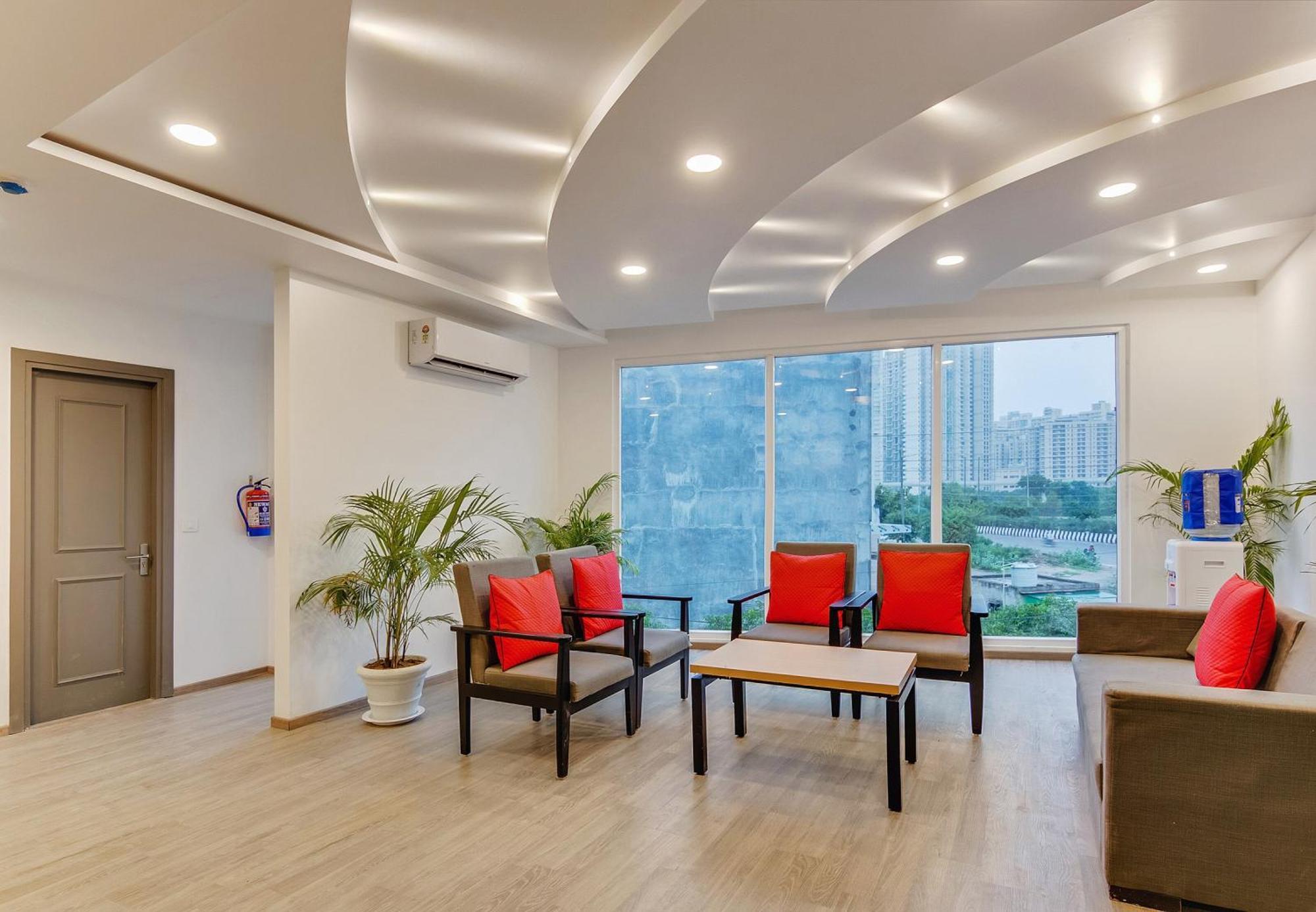 Townhouse Sector 49 Near Logix City Centre Noida Exterior photo